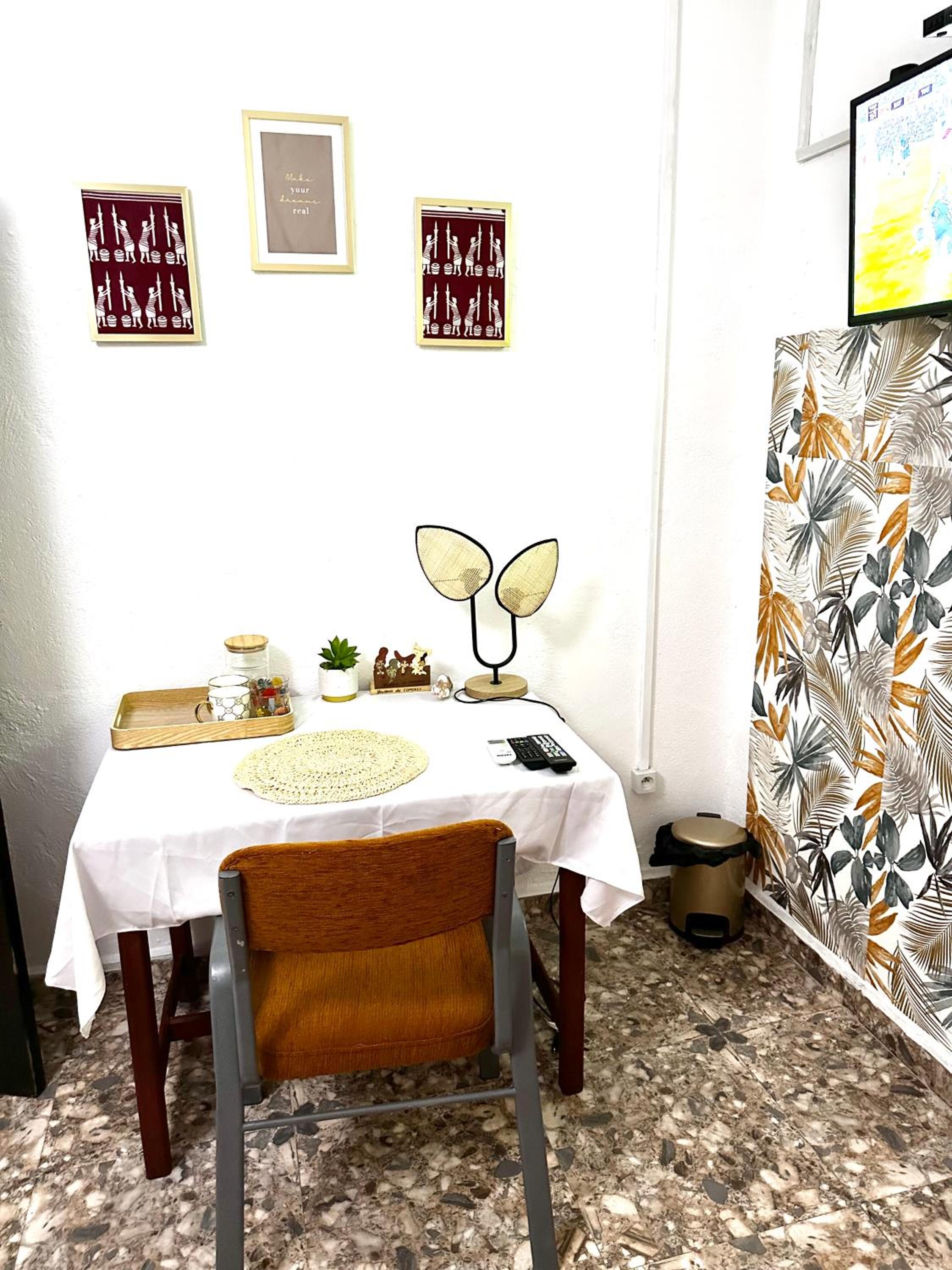 Chambre Djaou meublée Voidjou