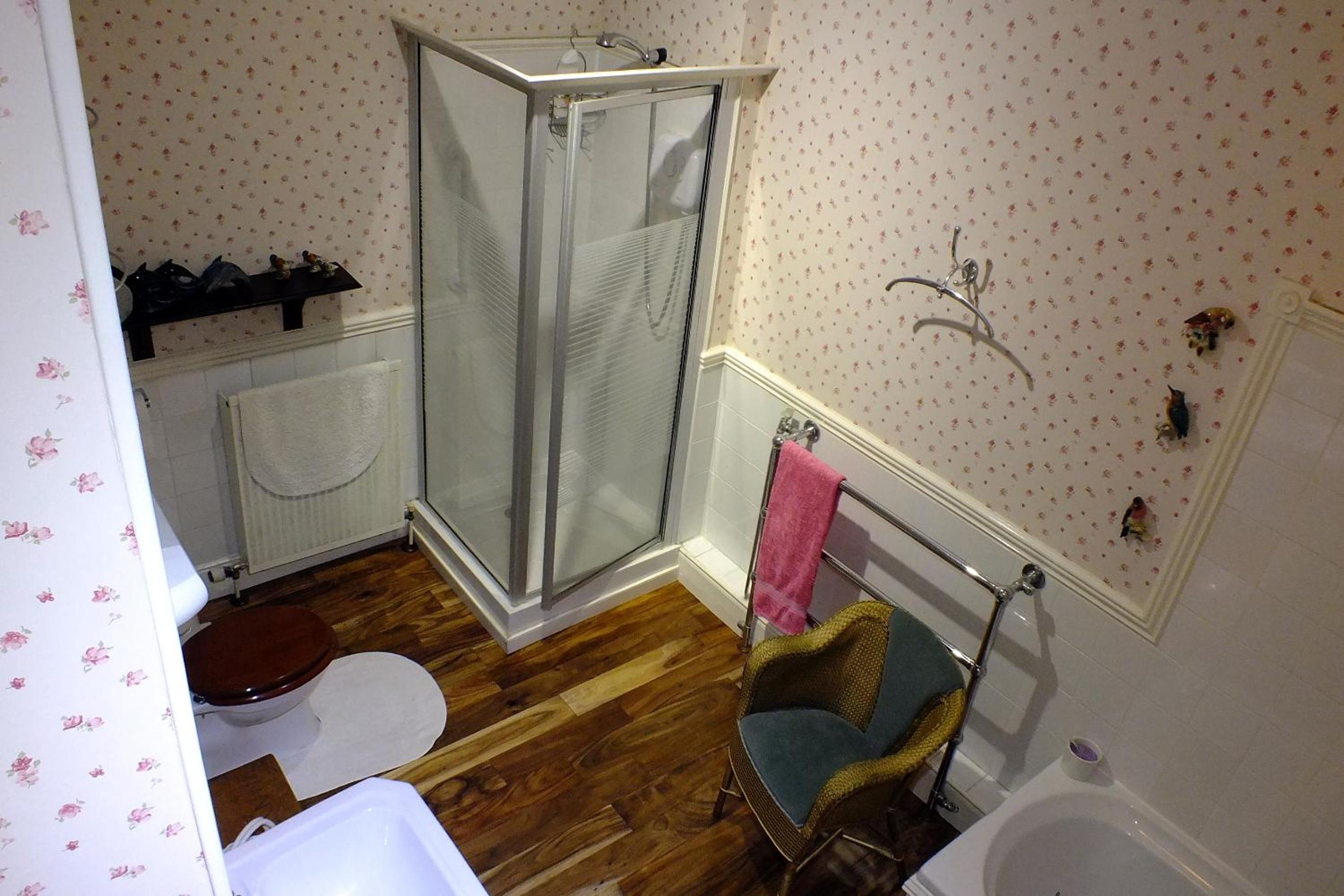 Photo 32