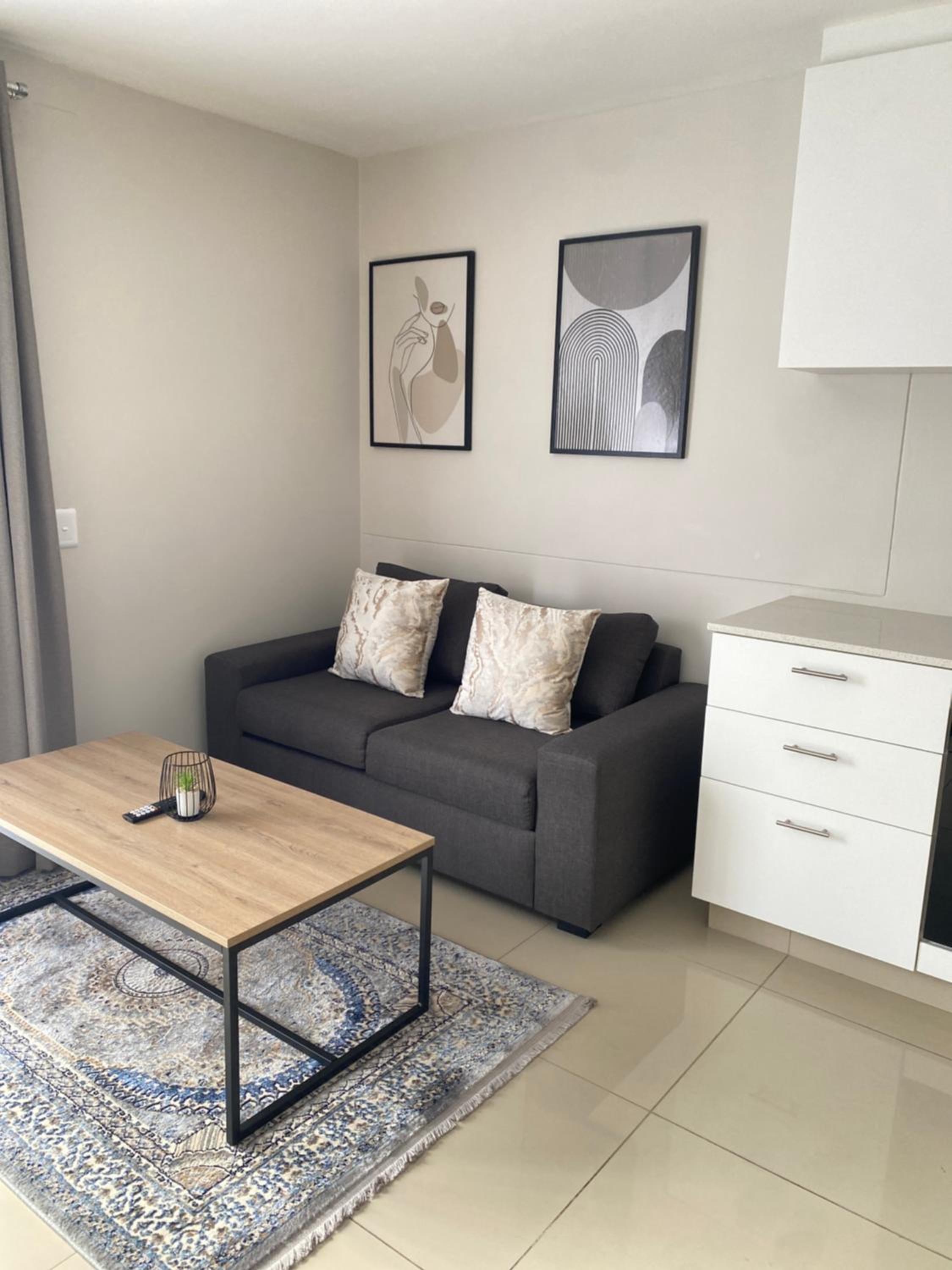 PHOLA The Millennial uMhlanga