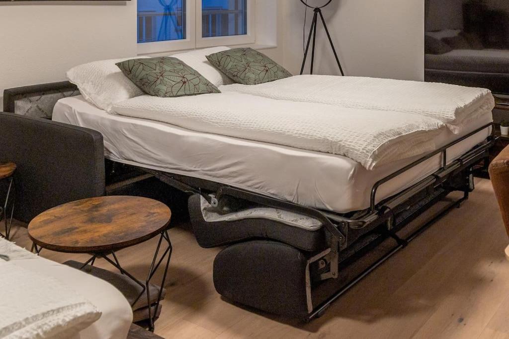Jasminkas Host 1, Ruhig, Gratis Parkplatz Balkon & im 1, Stockwerk