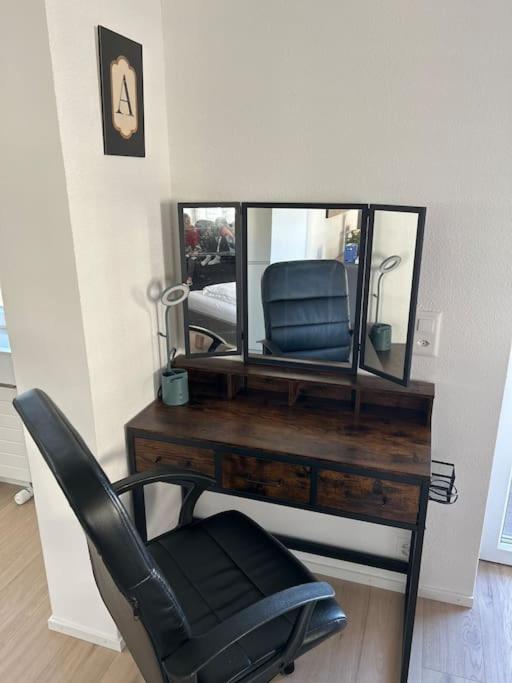 Jasminkas Host 1, Ruhig, Gratis Parkplatz Balkon & im 1, Stockwerk