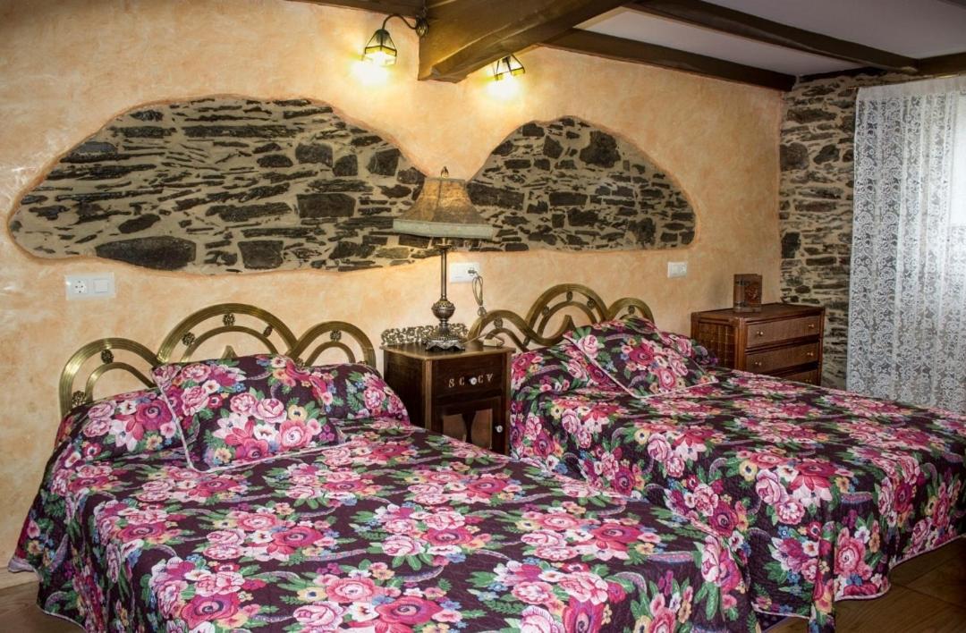 Casa Mameleiro e Casa Kintal
