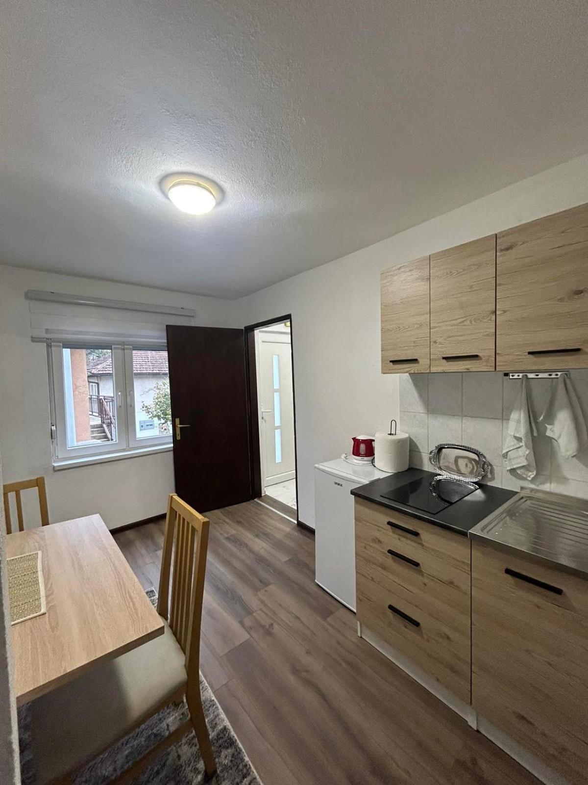 Apartments Elida