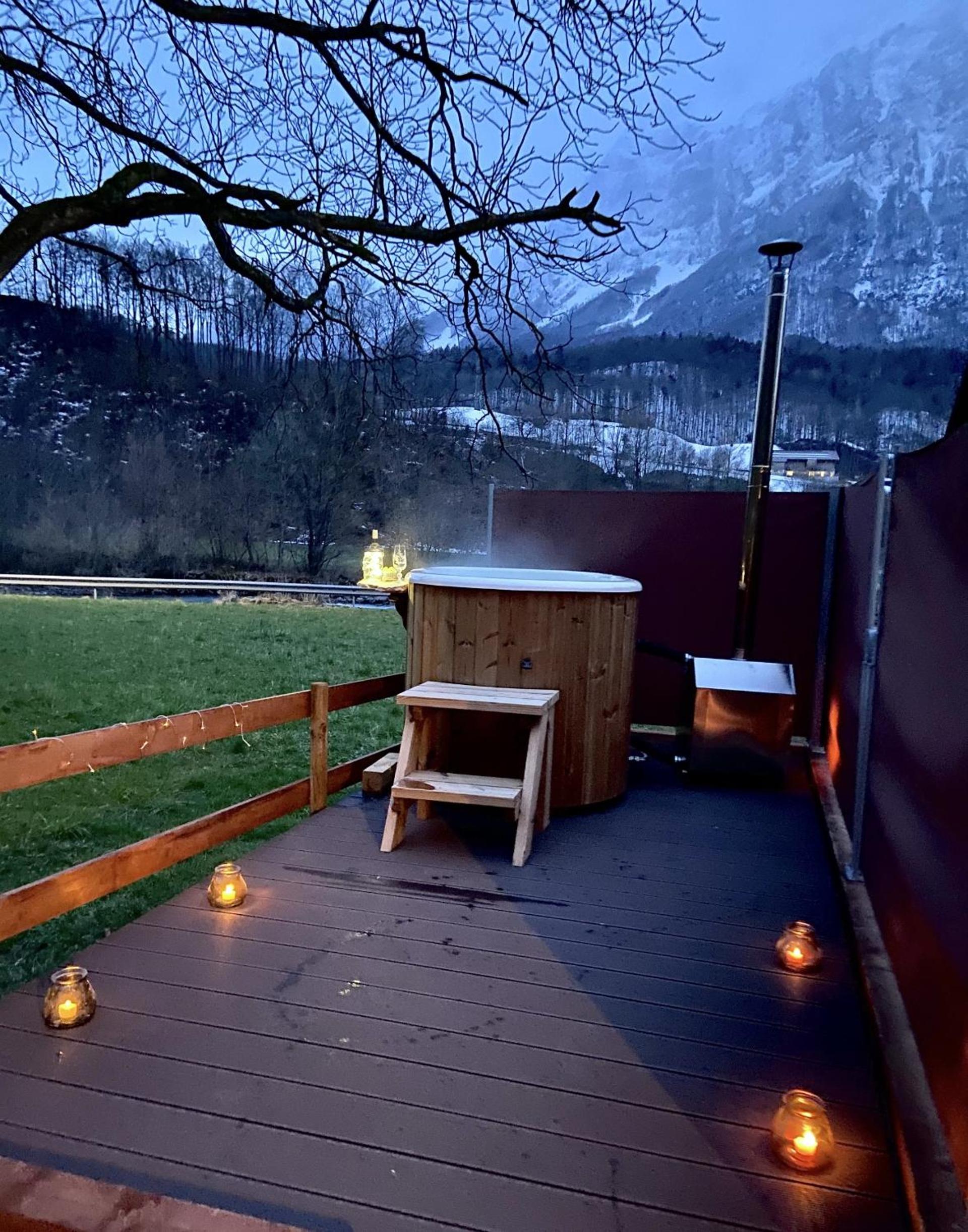 Glarner Spa I Private Sauna & Hot Tub & Alps View