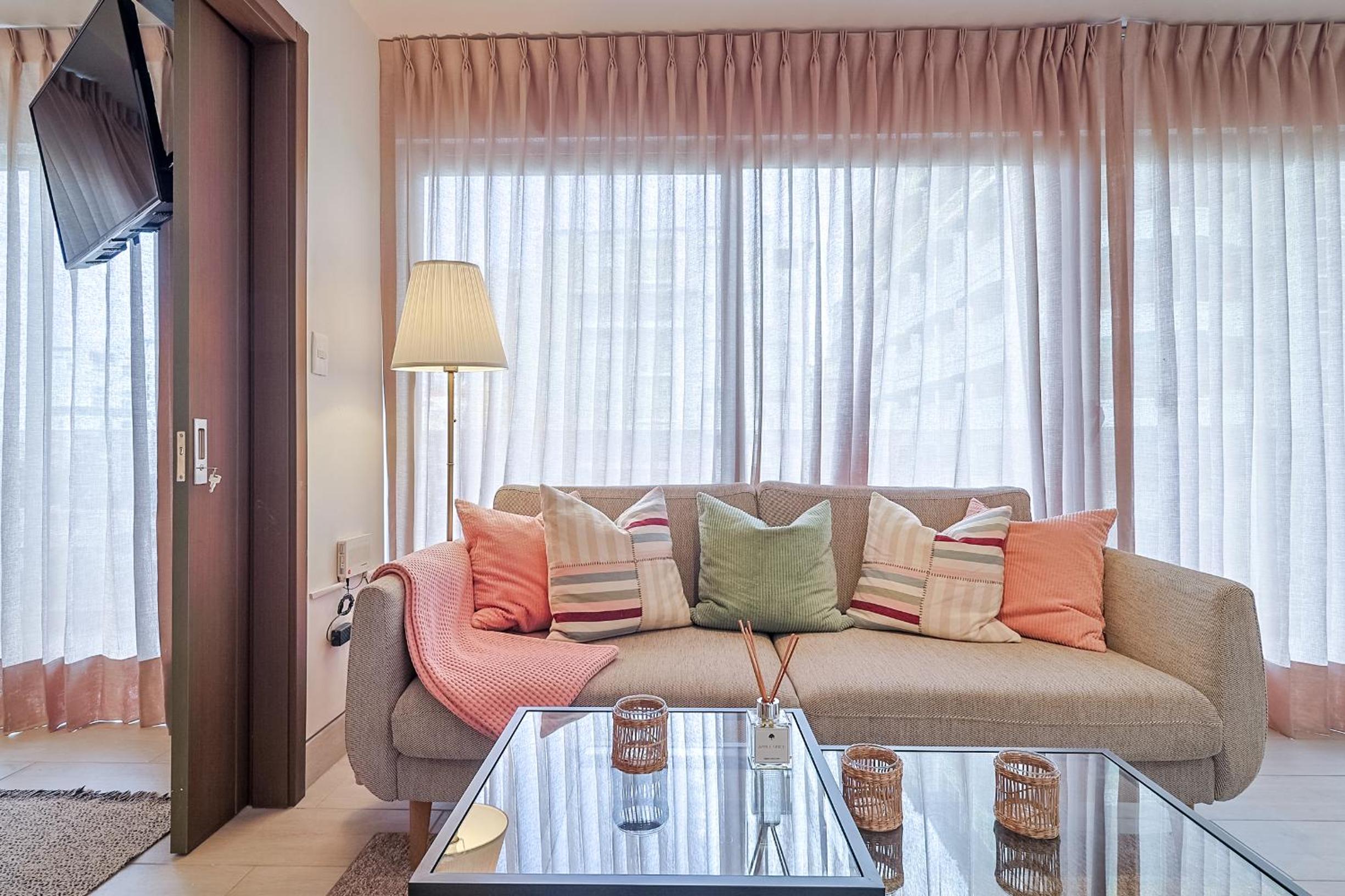 Chic Centric 1BR Apt, King Bed view 4