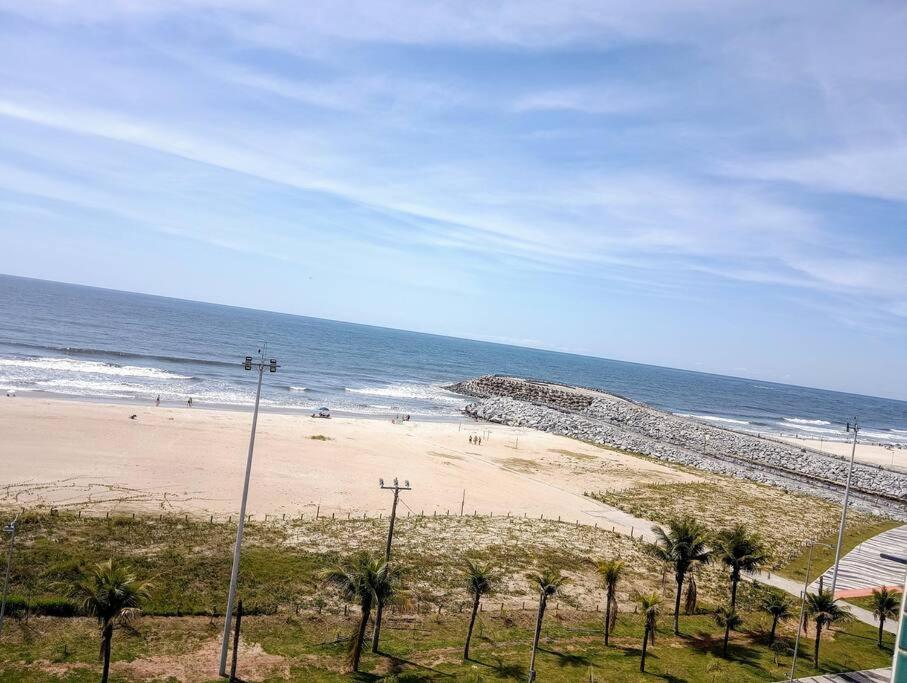 Cobertura duplex de frente para o mar
