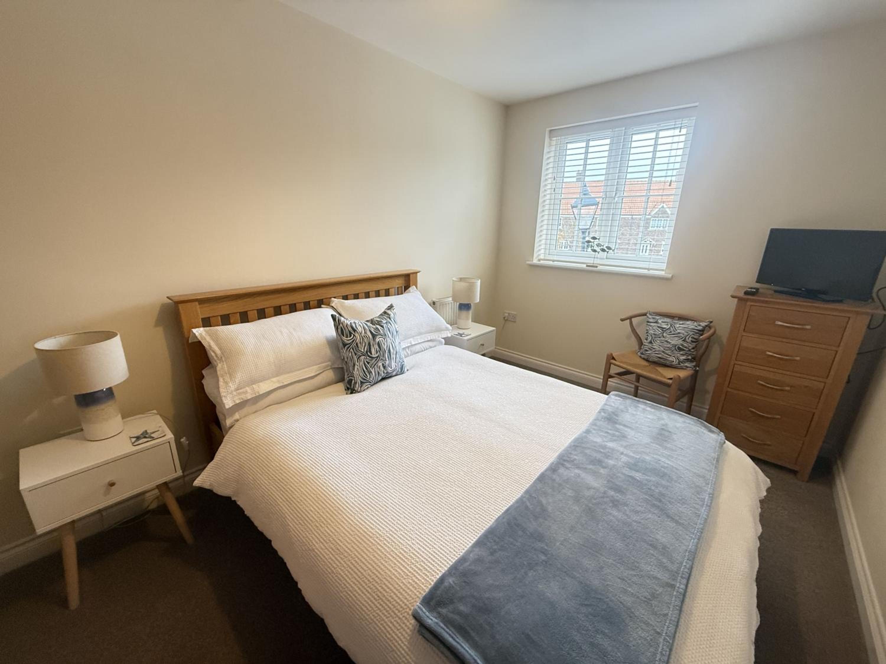 Pebble Cottage - Part of the The Bay Filey Holiday Village with pool, gym and direct beach access, pub, restaurant, tennis and meadows walks