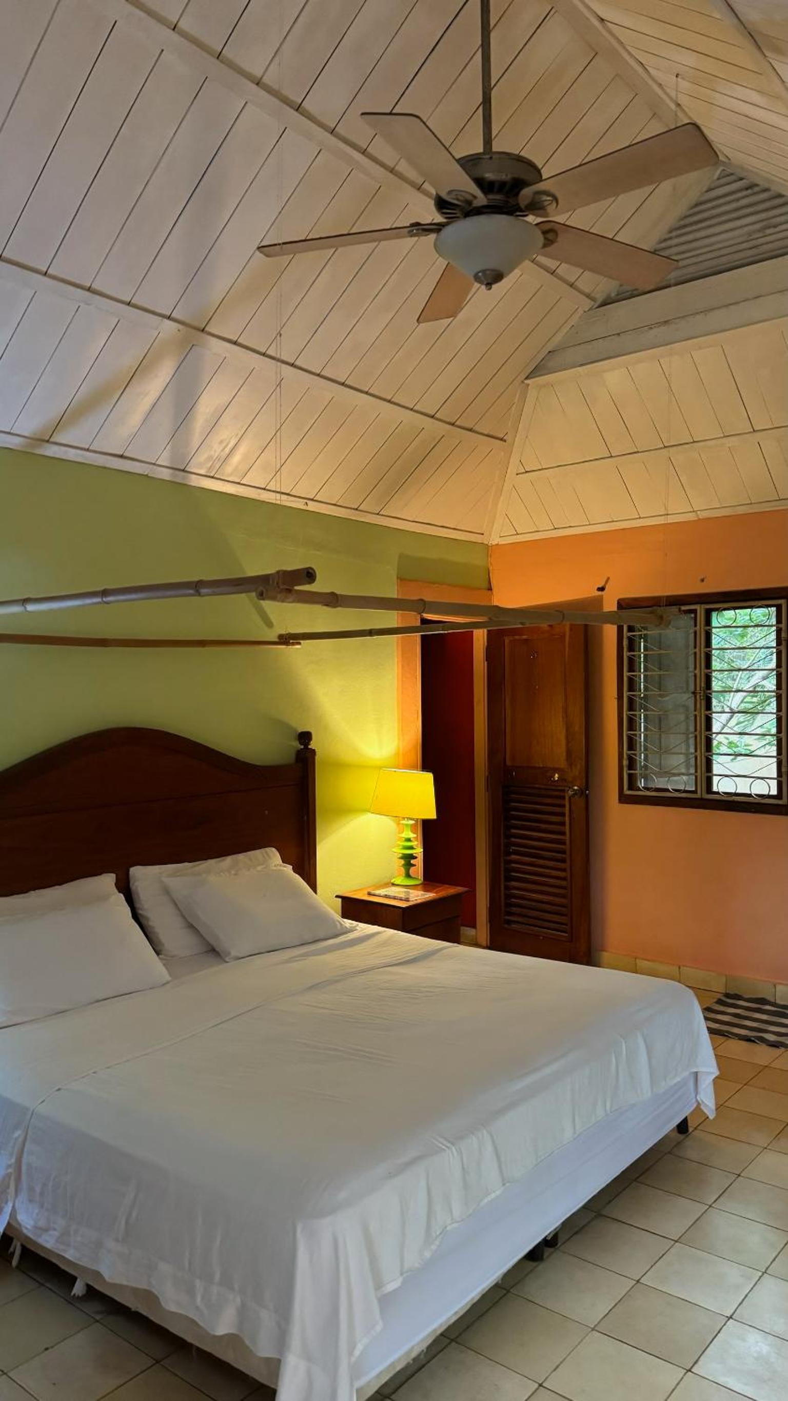 Rustic AC Oasis on Ometepe Island view 5