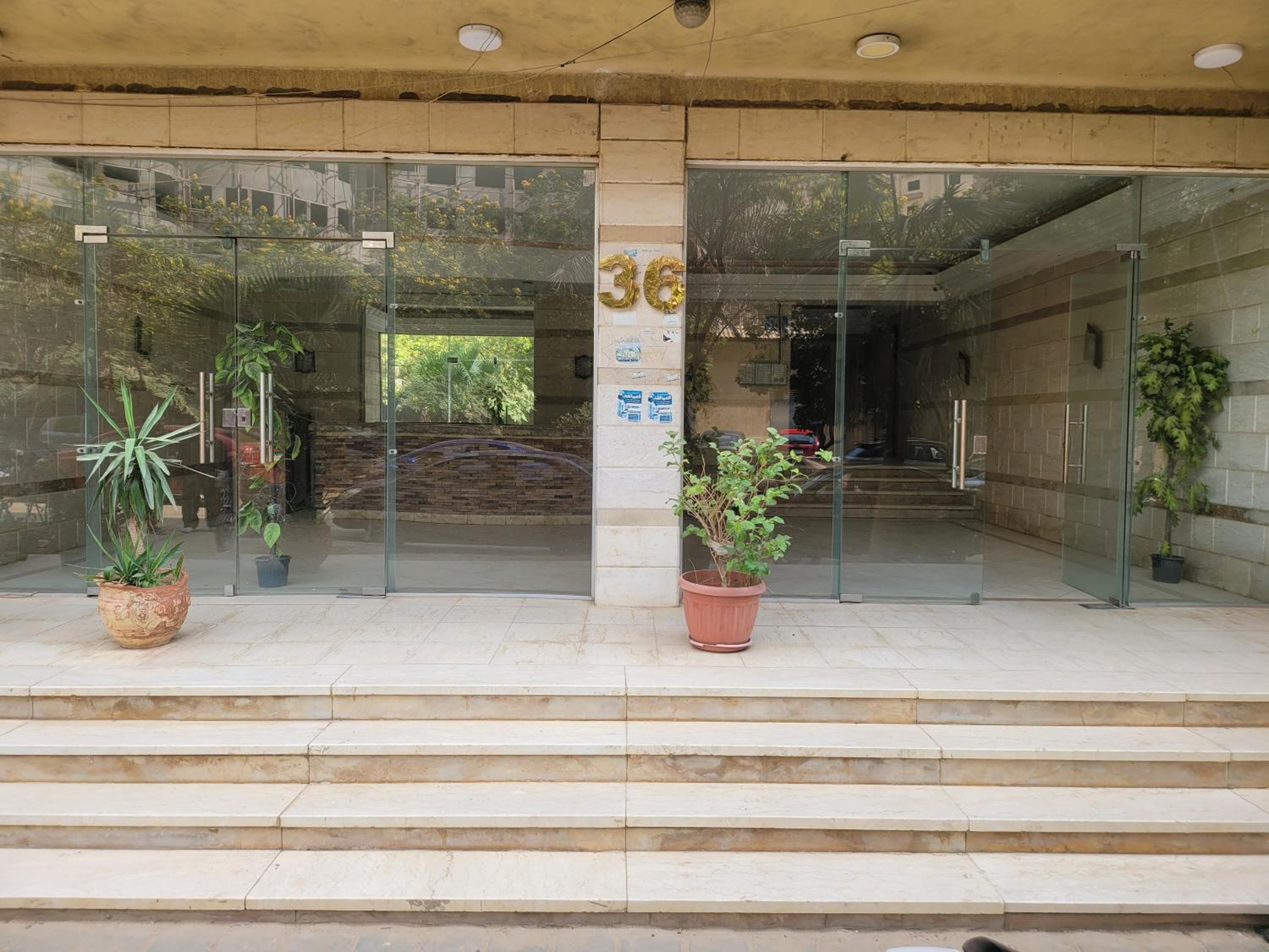 شقه بالقاهرة سوبر لوكس 3 غرف نوم بالقاهرة بالقطامية مدينة نصر Exceptional three bedroom apartment, Palm city Compound, Katamya, Ring Road, Cairo, Egypt