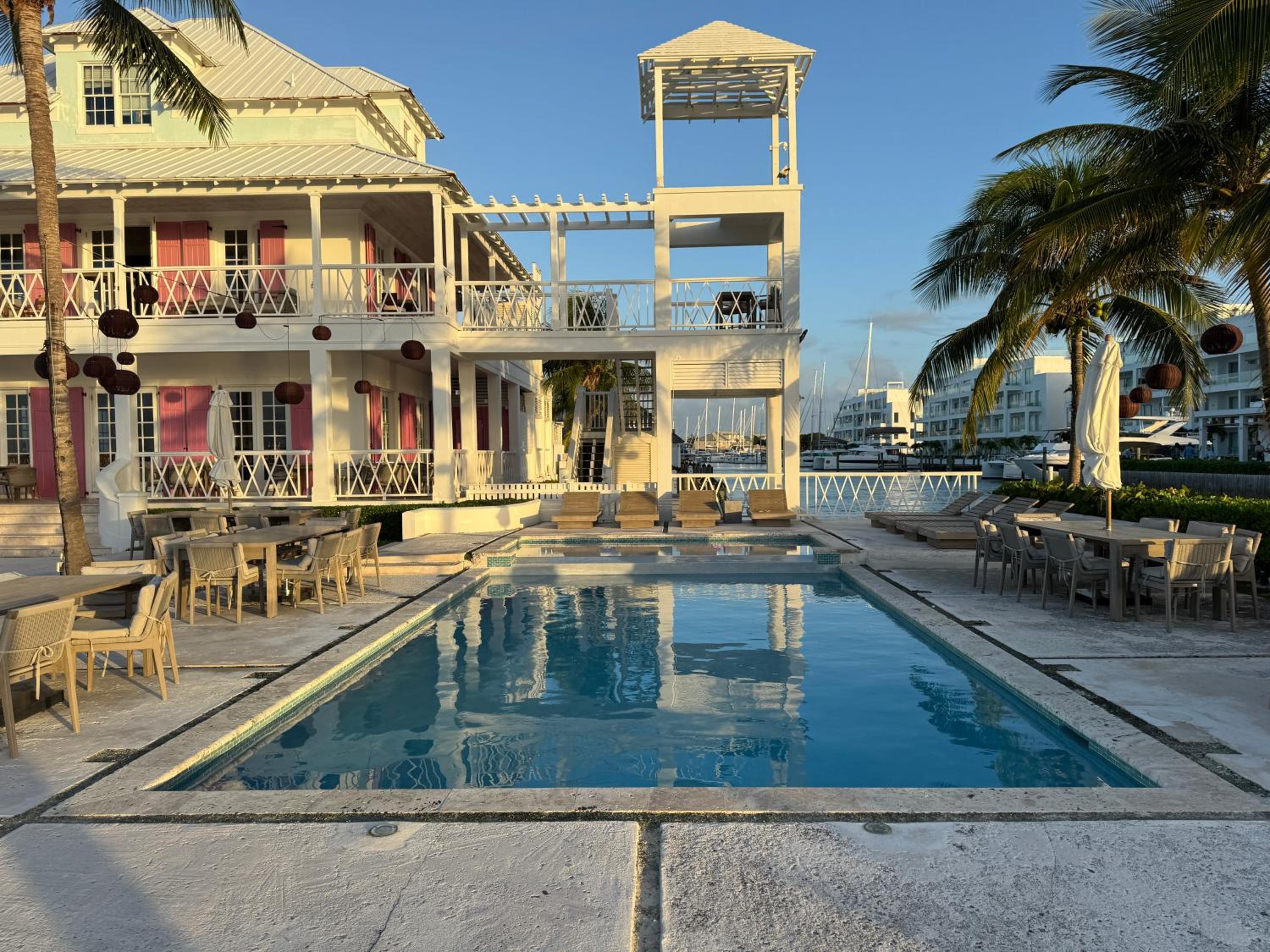 Casablanca Bahamas- New Luxury Waterfront Condo, Palm Cay, The Bahamas