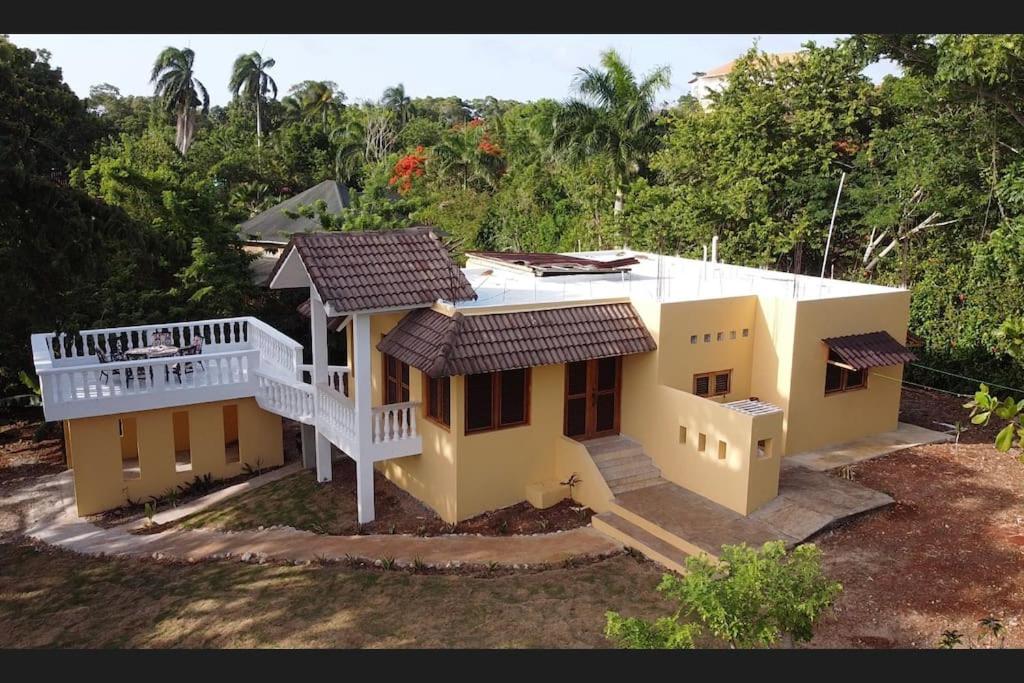 Villa LiMar