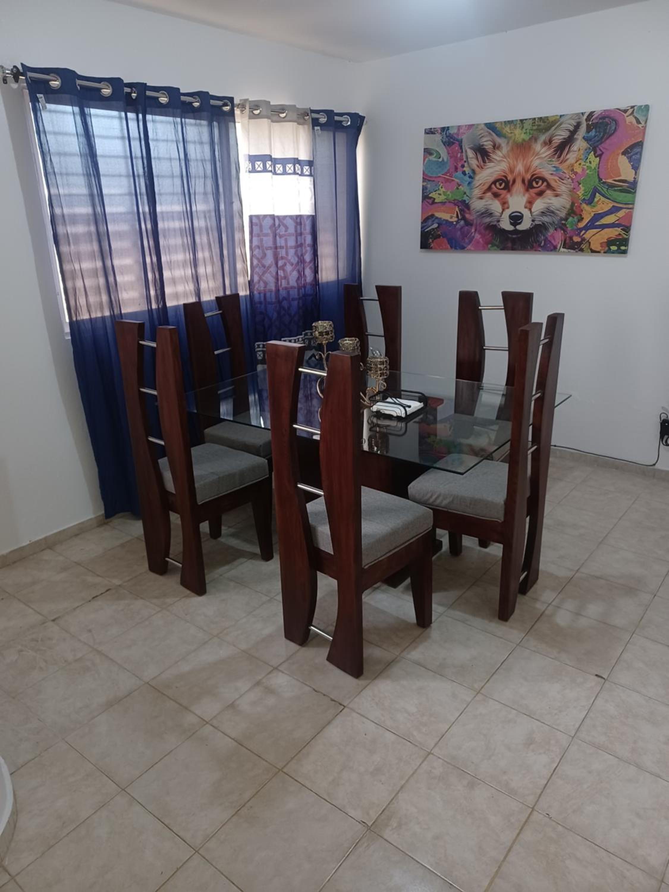 Apartamento con parqueo