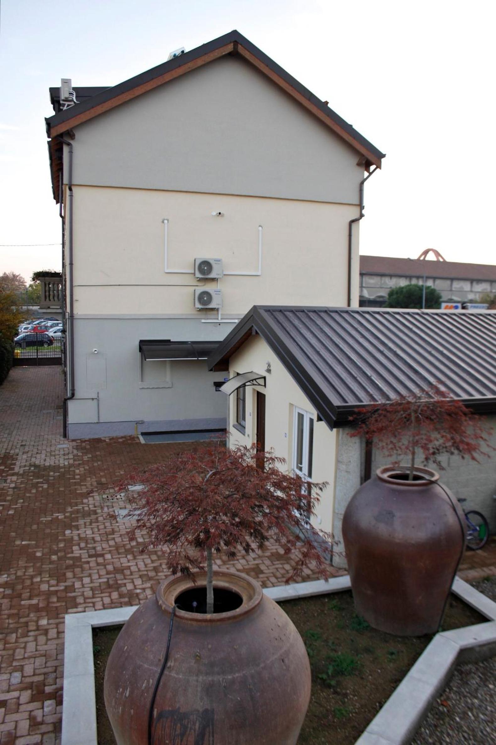 Photo 31