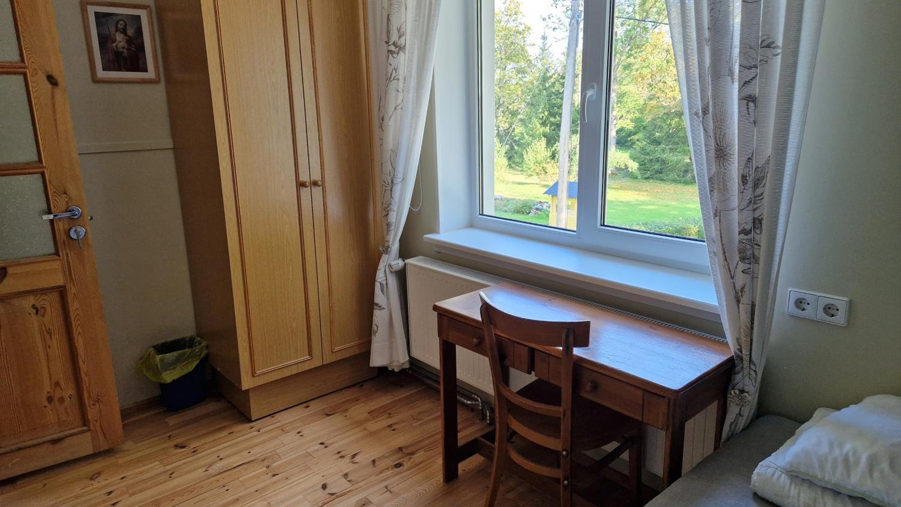 Püha Guesthouse