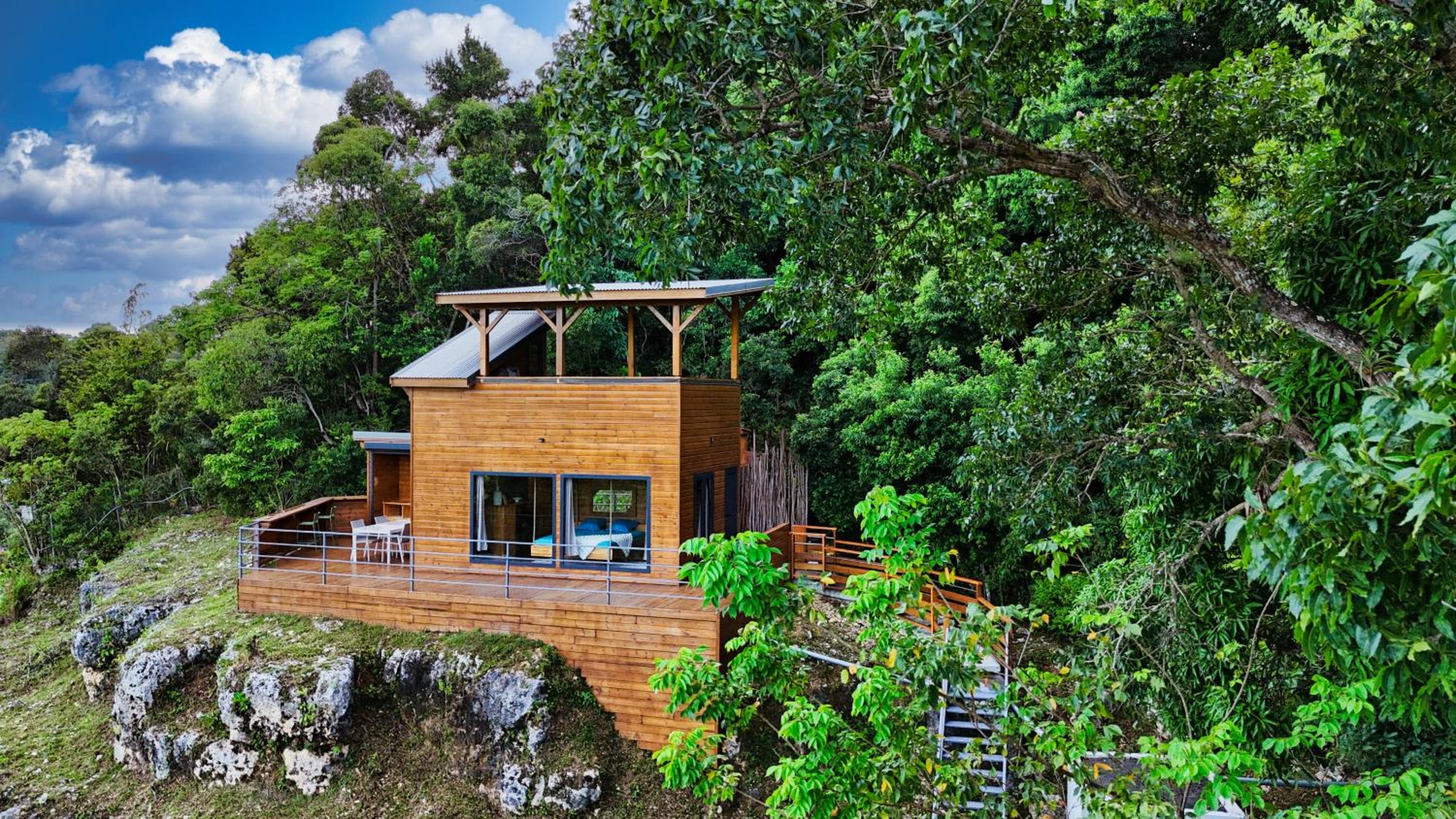 Private Lodge