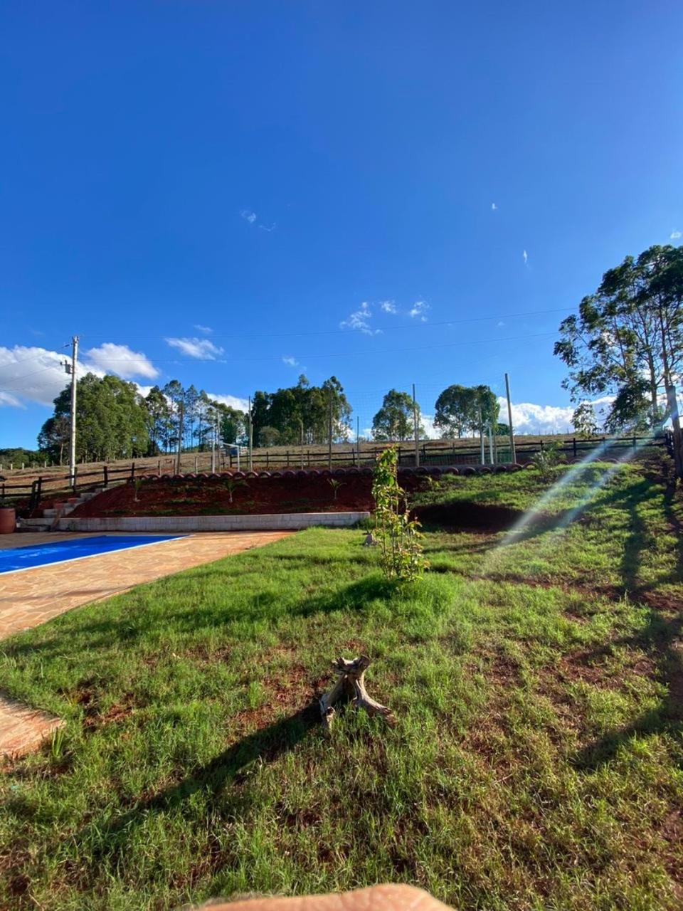 Sítio com Natureza , piscina e campo de areia em Cruzília