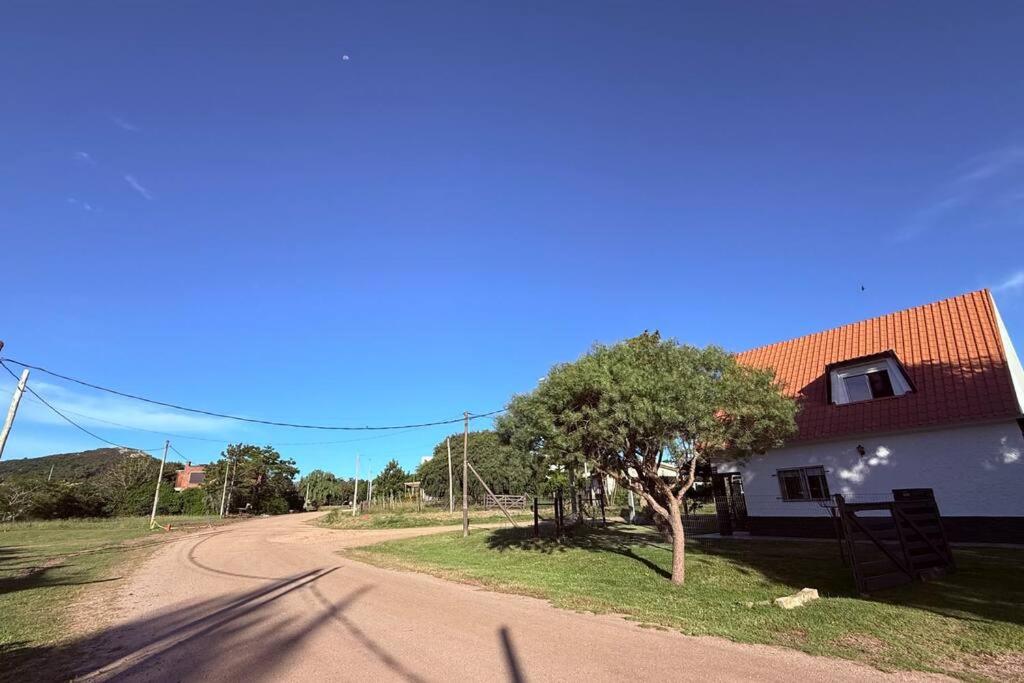 Photo 51