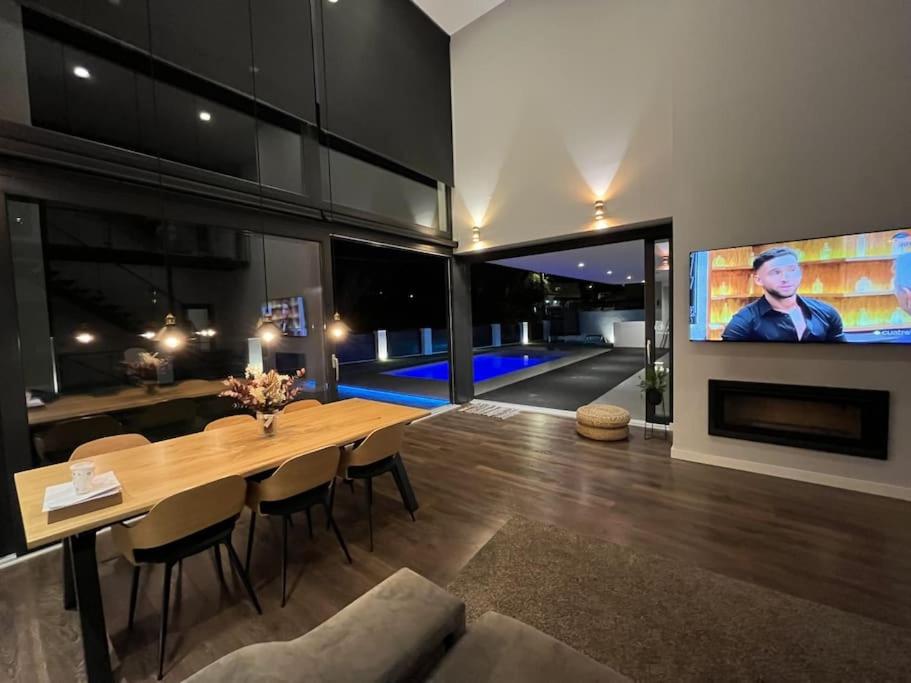 VillaSpainExperience con piscina climatizada