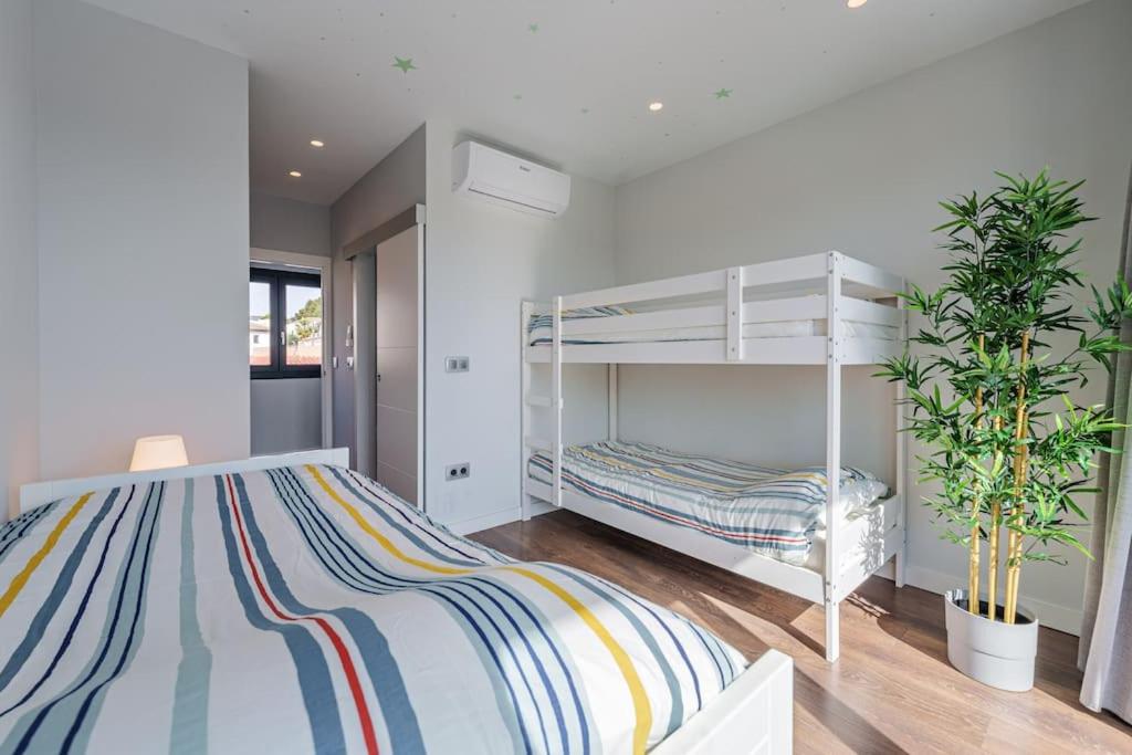 VillaSpainExperience con piscina climatizada