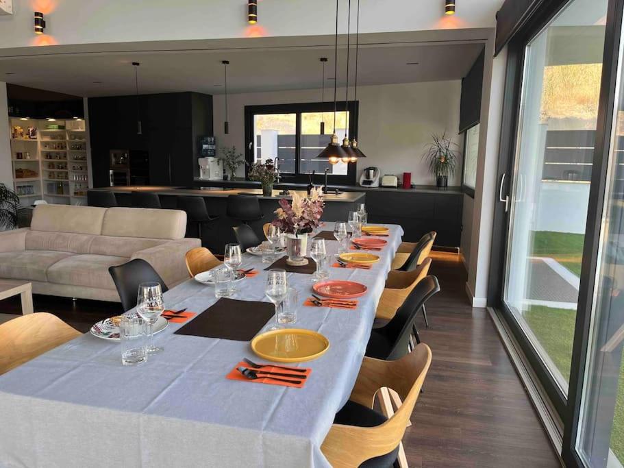 VillaSpainExperience con piscina climatizada