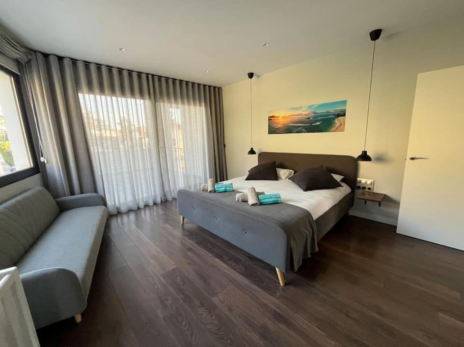 VillaSpainExperience con piscina climatizada