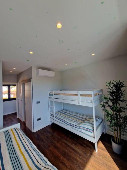 VillaSpainExperience con piscina climatizada