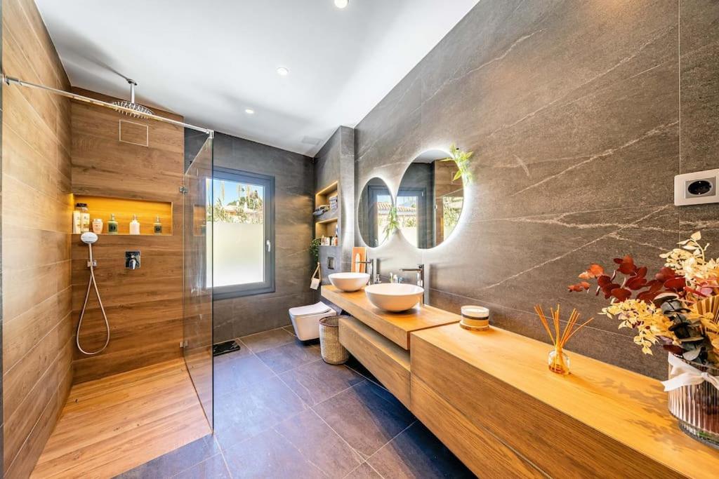 VillaSpainExperience con piscina climatizada