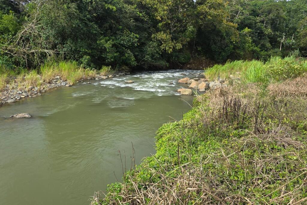 Alojamiento cerca al río