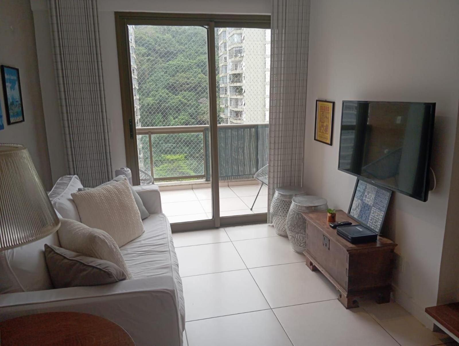 Sao Conrado, 2 quartos, garagem