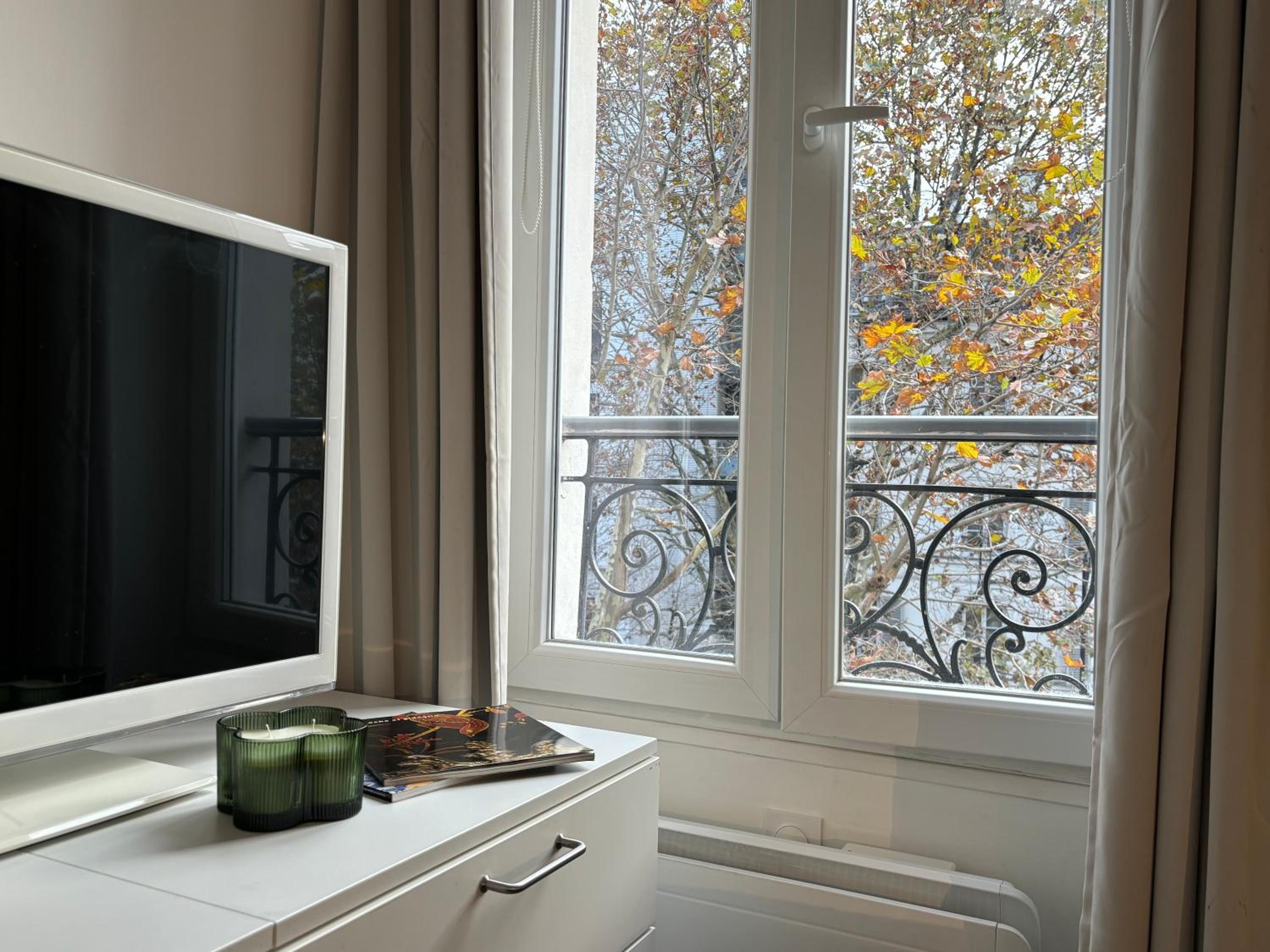 Clichy studio Getaway - C70