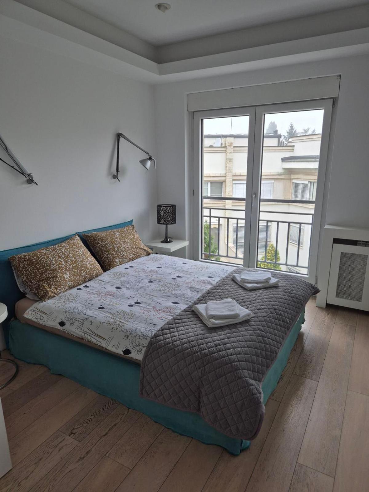 Apartman Dedinje