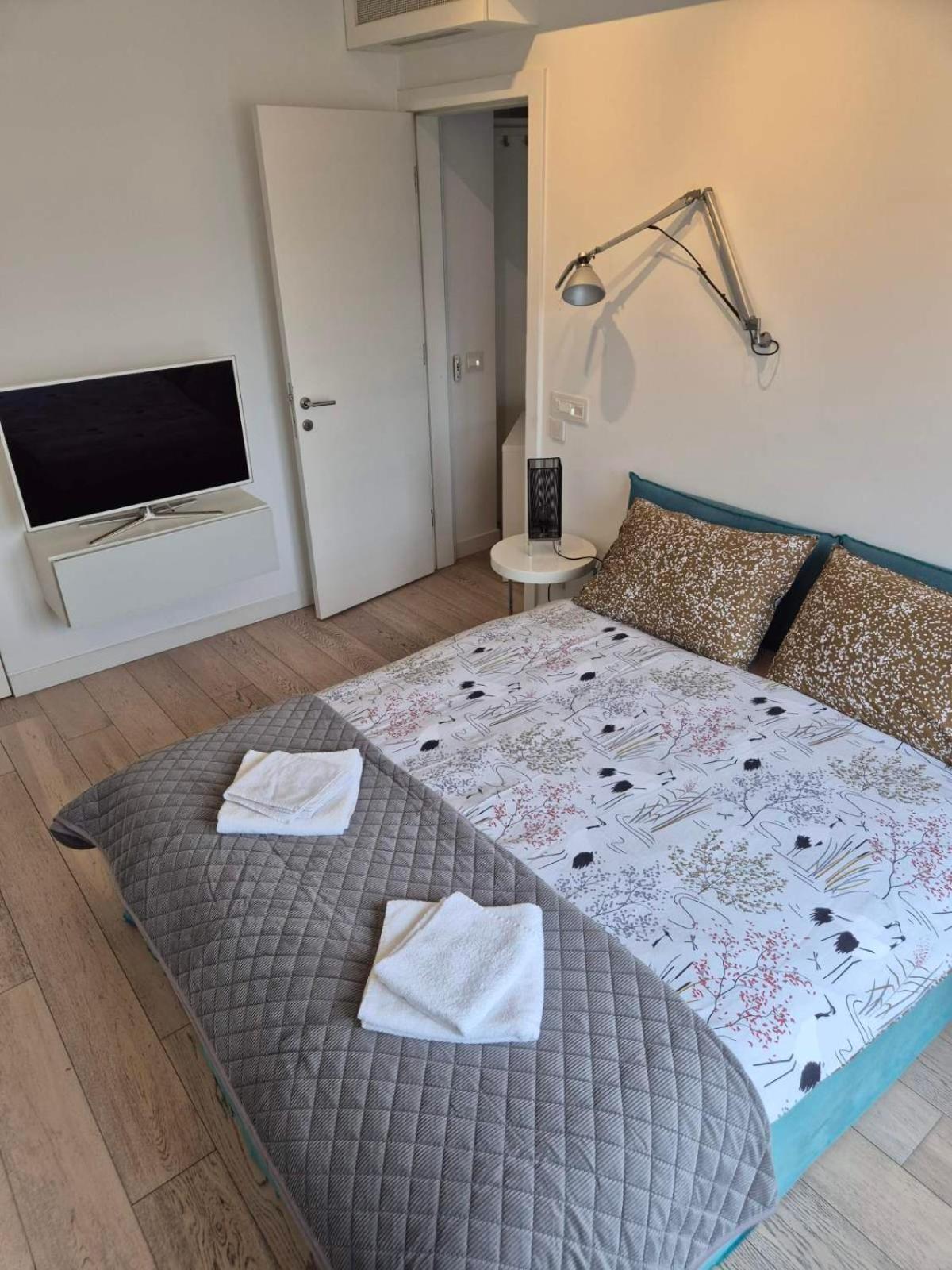 Apartman Dedinje