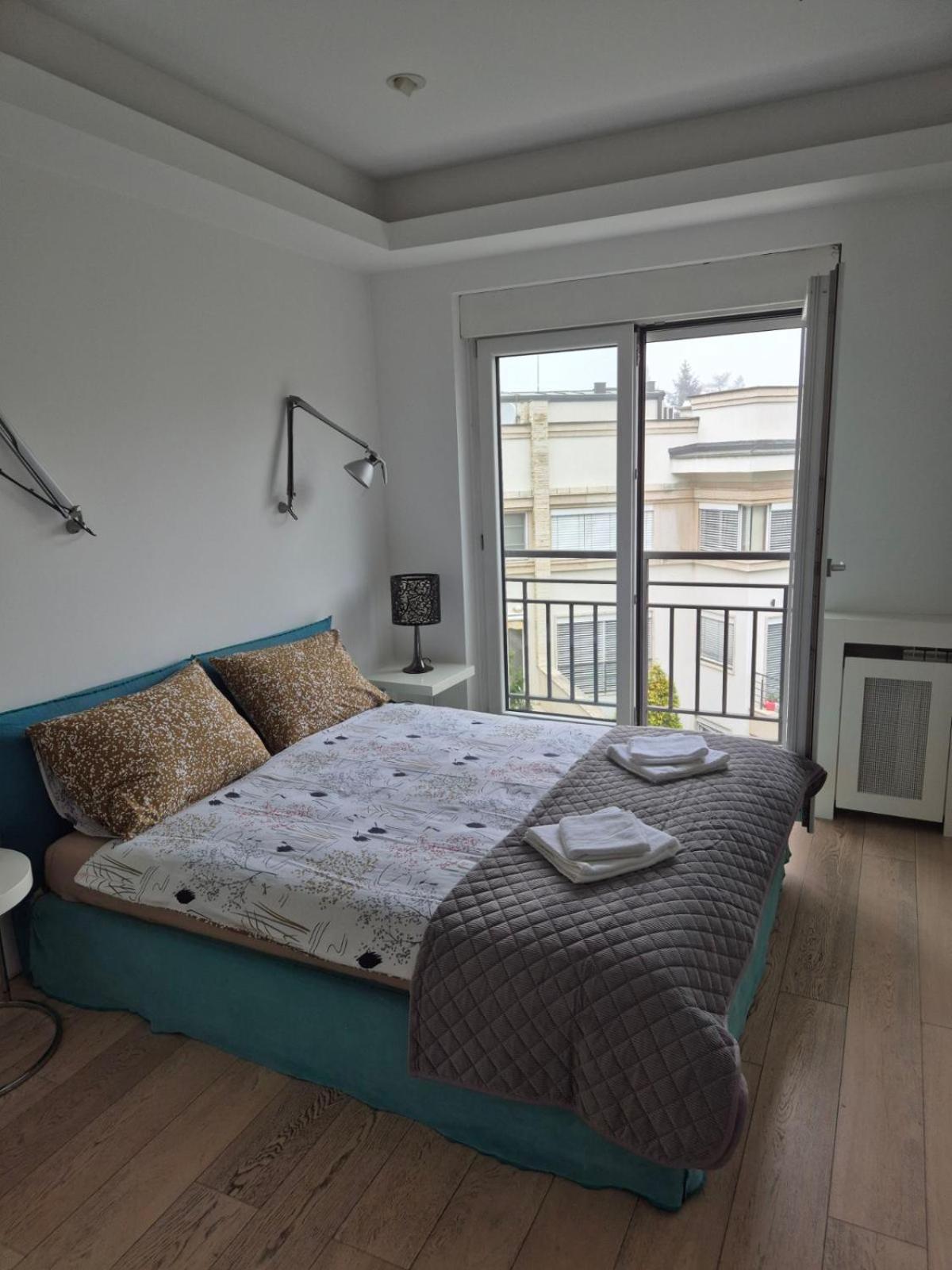 Apartman Dedinje