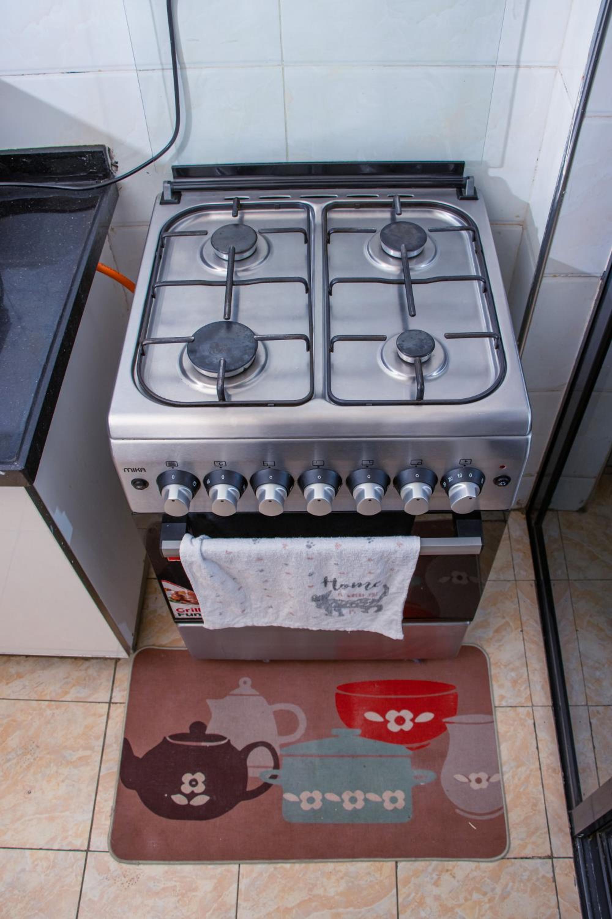 Photo 9