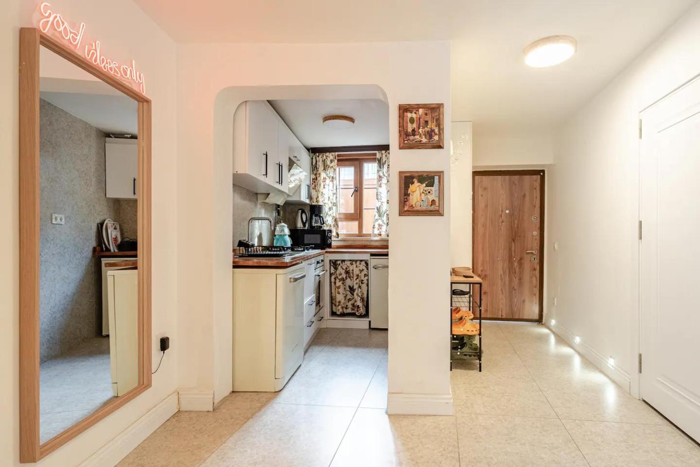Villa Arancia Istanbul - Garden, BBQ, Sauna & Turkish Bath by the Tram in Fatih