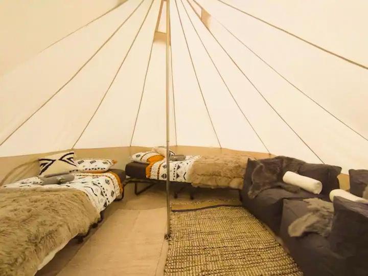 Tipi Zelt mit Bergsicht