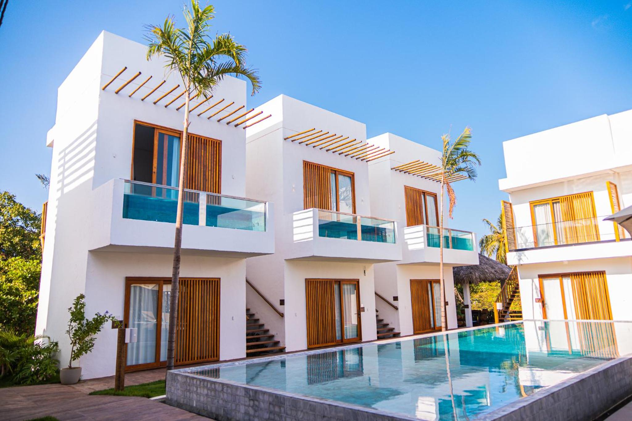 Hotel Mikiki Lifestyle Hotel - Image 1