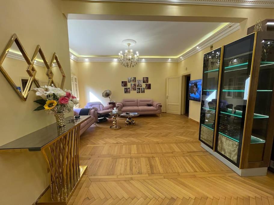 Classy Stay steps US Embassy Four Season Hotel