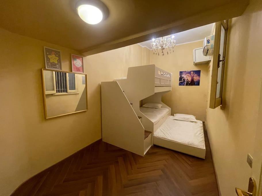 Classy Stay steps US Embassy Four Season Hotel