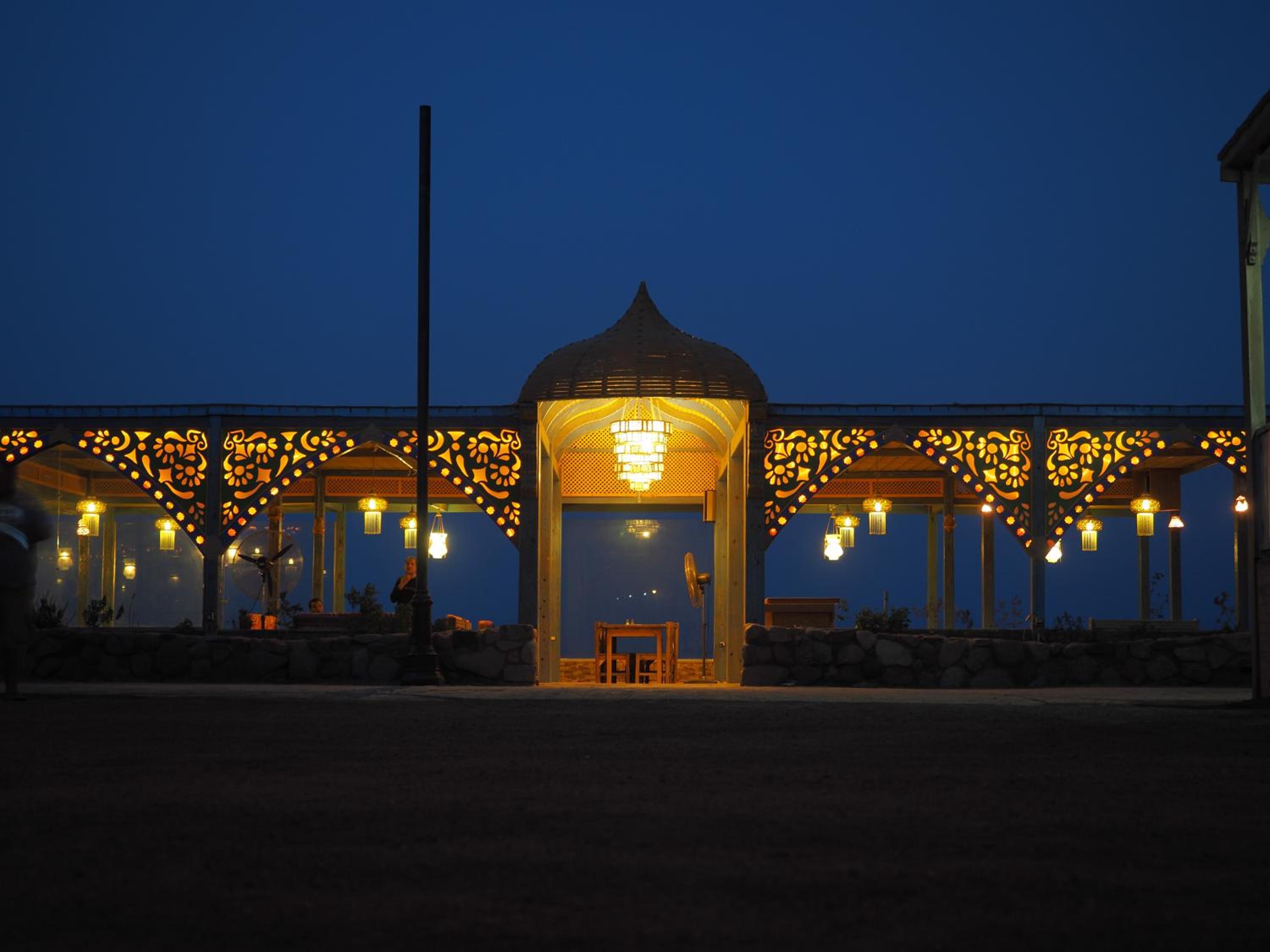 Shams Hotel & Dive Centre
