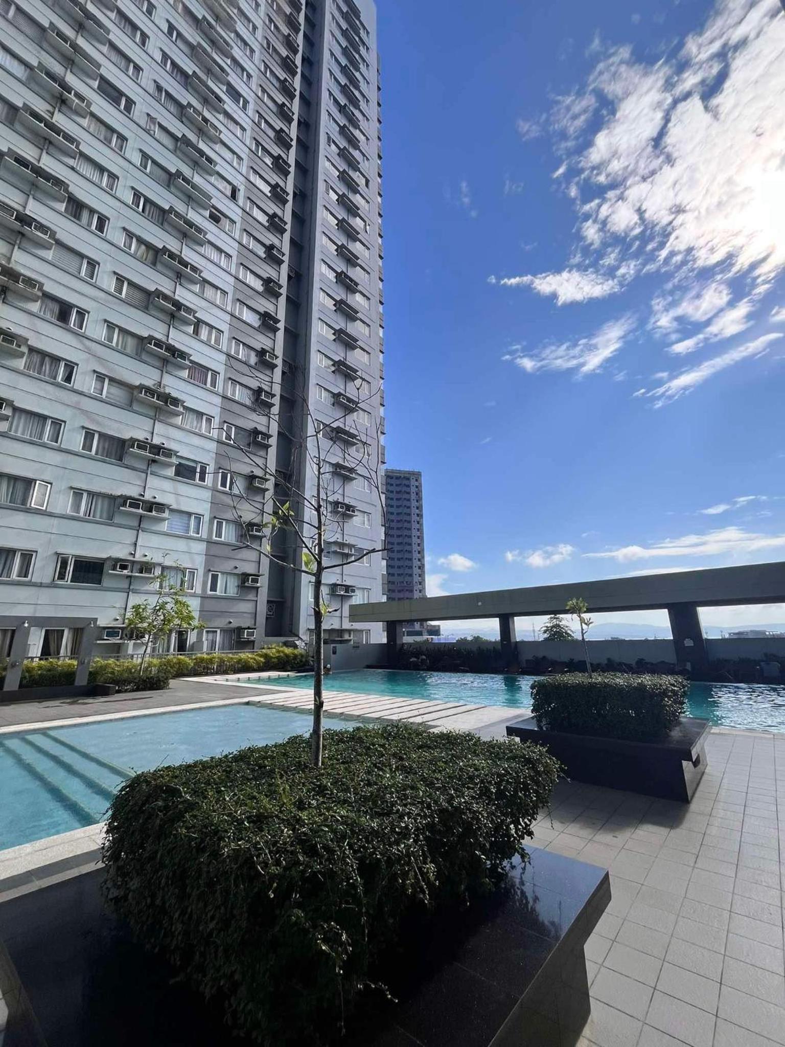 Avida Tower 2 Mountain View Condominium