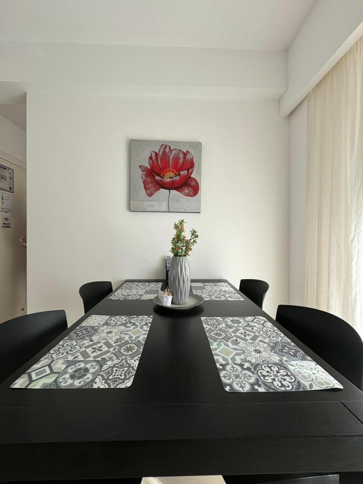 Modern Vacation Home at Elysia Park
