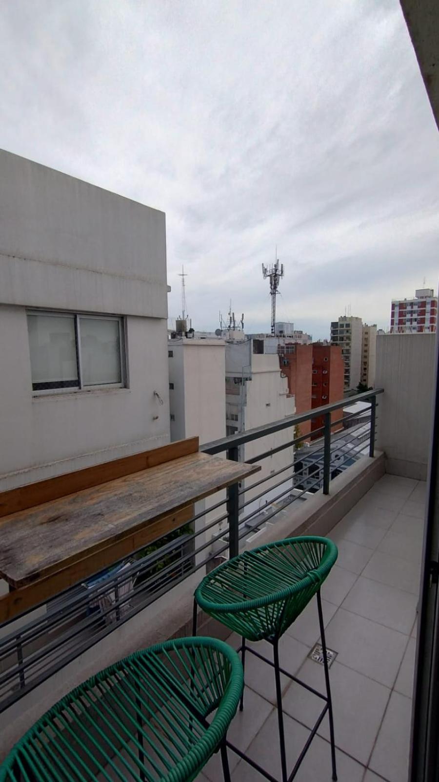Dos balcones, luminoso y excelente ubicación