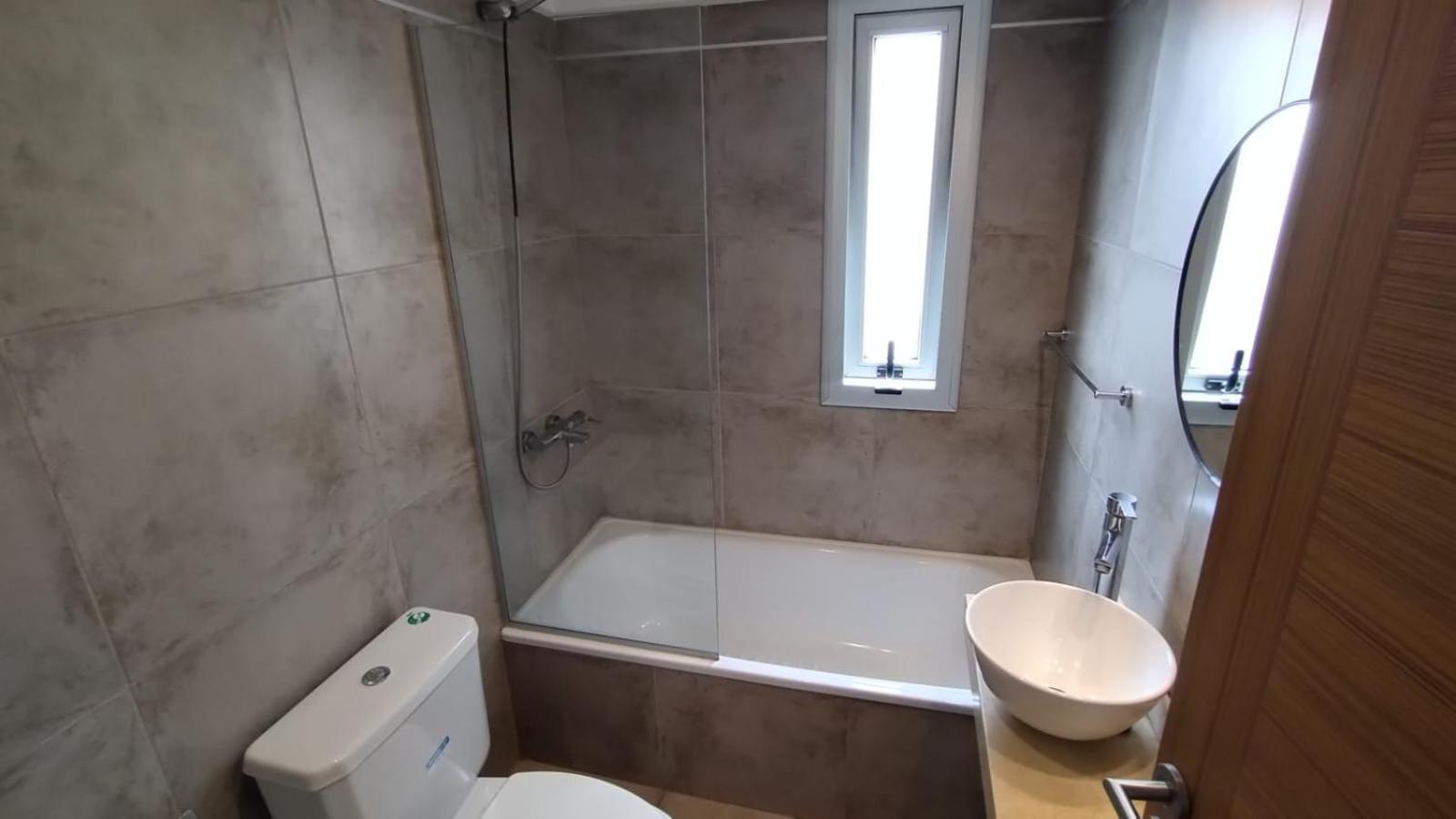 Dos balcones, luminoso y excelente ubicación