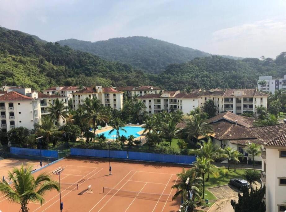 Apto 1 quarto Wembley Tenis a 100 metros da praia do Toninhas