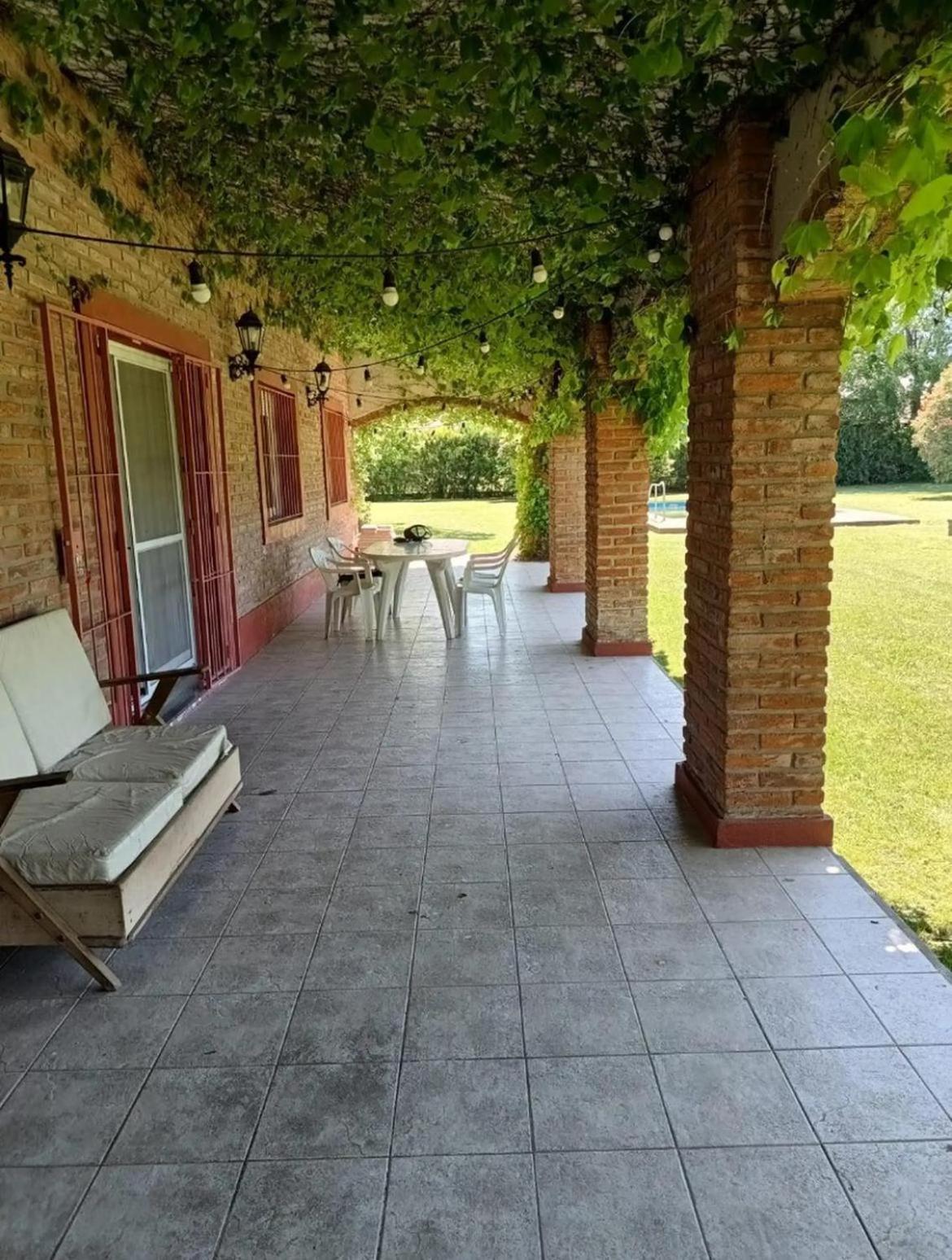 Casa Familiar para alquiler temporario Roldan
