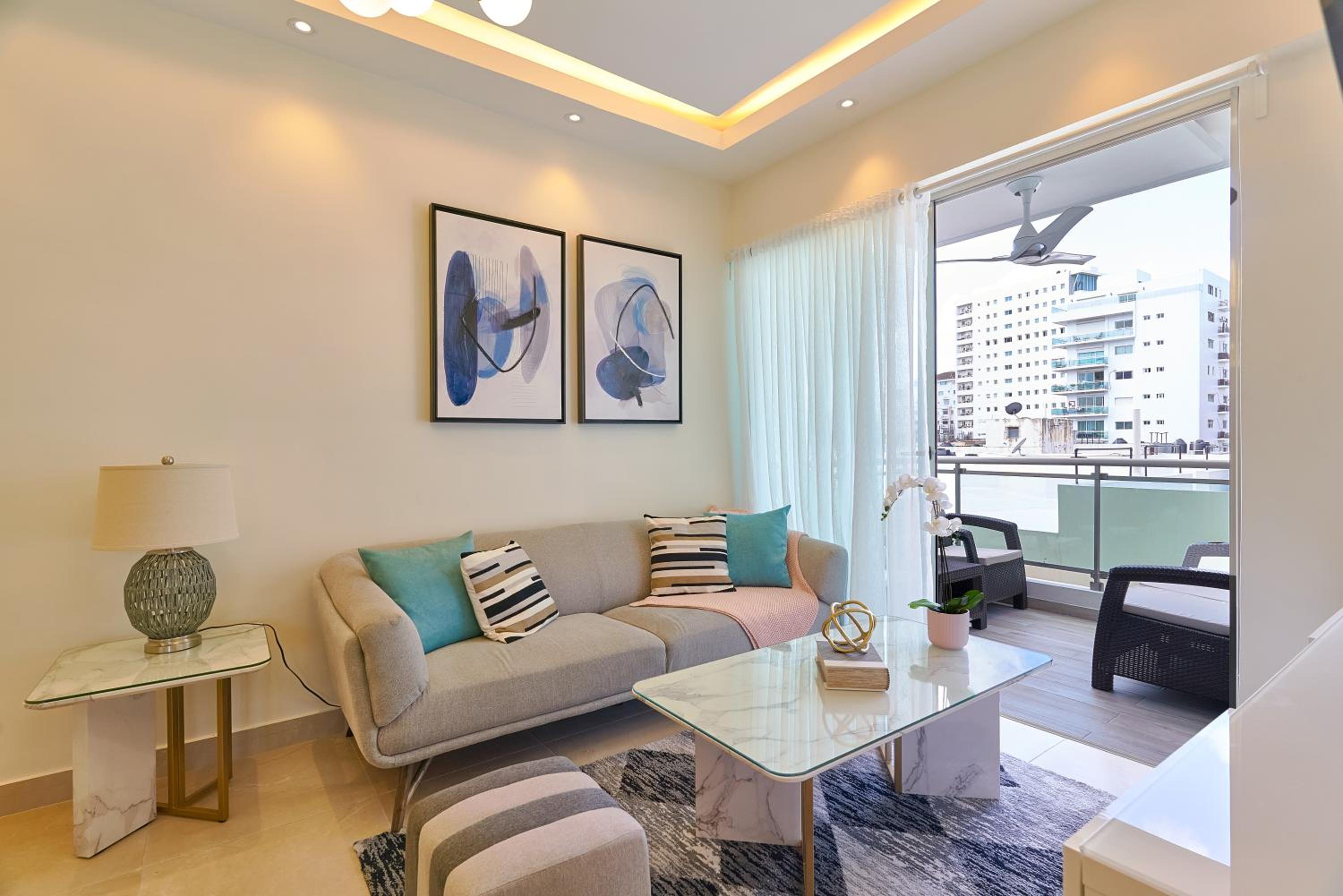 Charming City Center Condo, Full AC, Pool, Gym view 3
