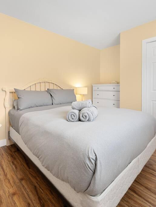 Cozy 3-Bedroom House with 3 Bathrooms in Richmond