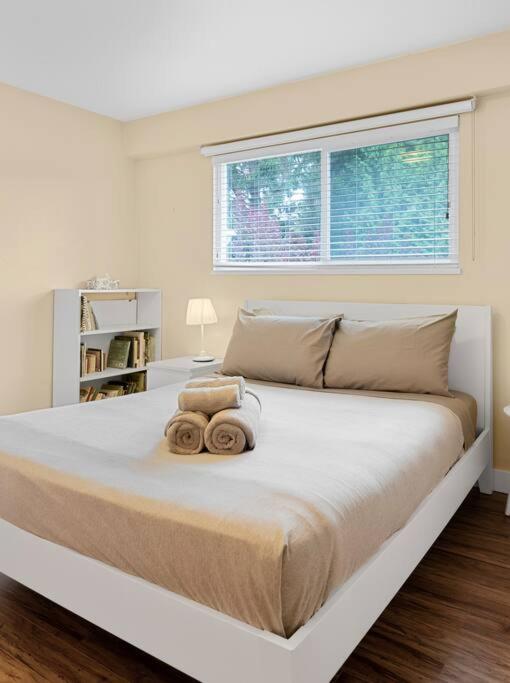 Cozy 3-Bedroom House with 3 Bathrooms in Richmond