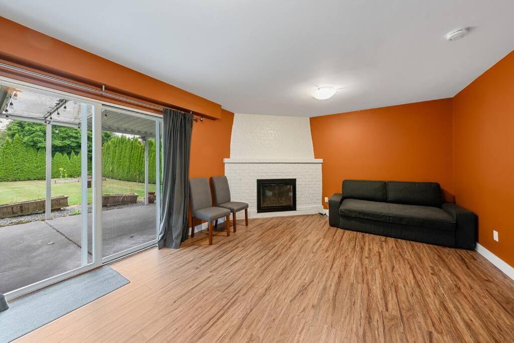 Cozy 3-Bedroom House with 3 Bathrooms in Richmond